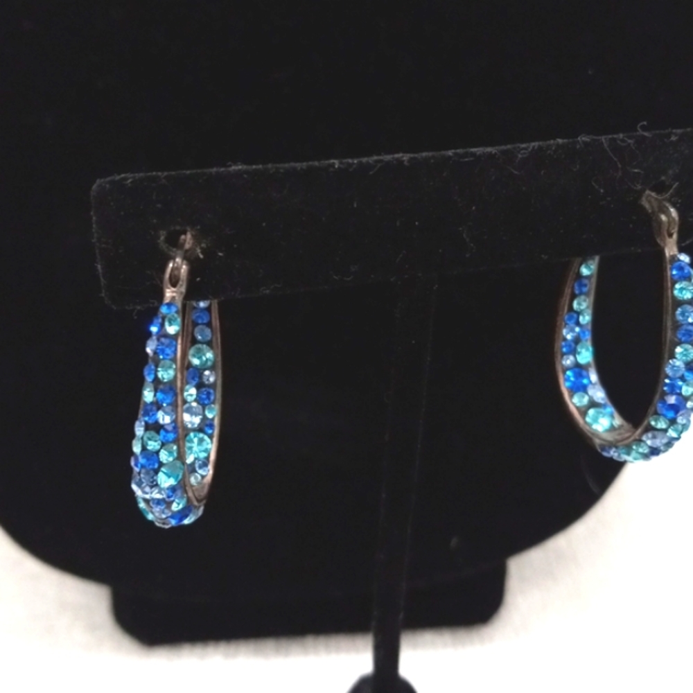 JCM Brass Blue Crystal Hoop Earrings W/French Lock Clousure - Picture 2 of 3